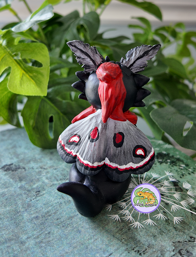 Velcroth - Moth Dragon