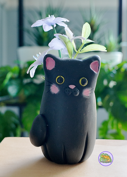 Black Cat Mini Vase Magnet