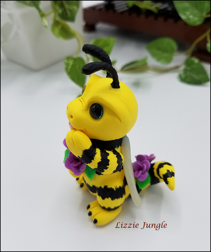 Ozzie - Bumble Bee Dragon