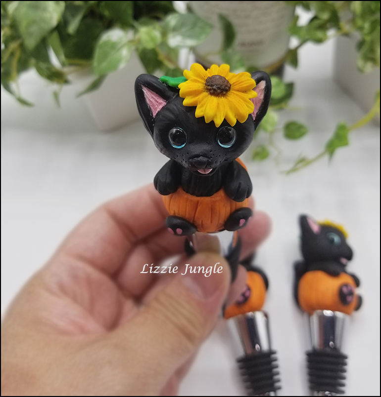 Black Kitten in Pumpkin Wine Stopper