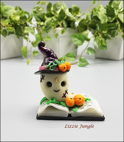 Zinia - Cute OOAK Book Ghosty with Purple Witch Hat