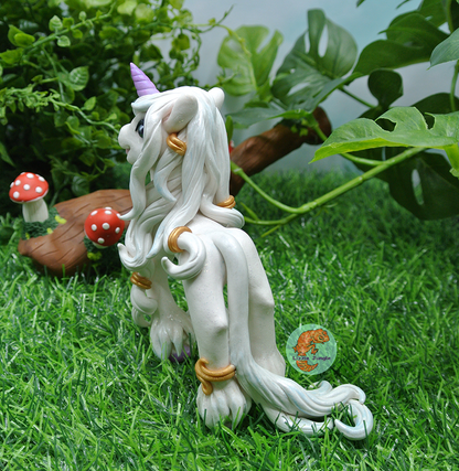 Lilac - White Winter Unicorn