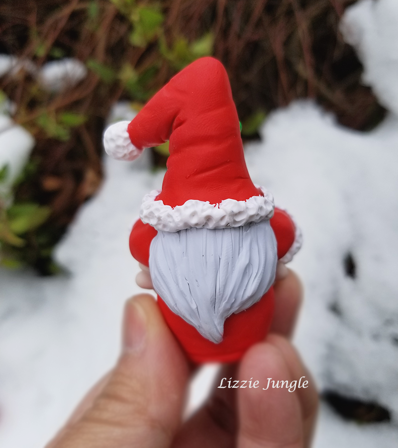 Santa Eats Giant Cookie